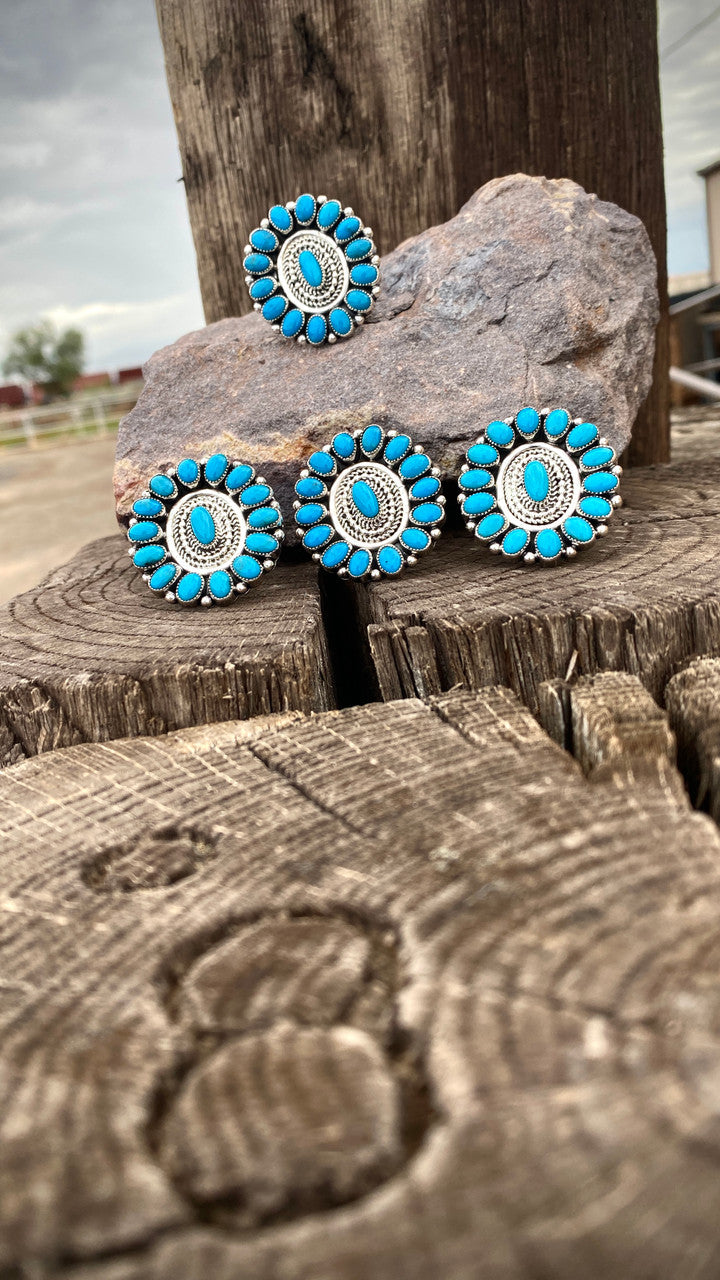 Chaco Canyon Sleeping Beauty Turquoise Cluster Ring