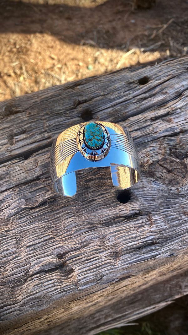 Vintage*** Oval Turquoise Cuff