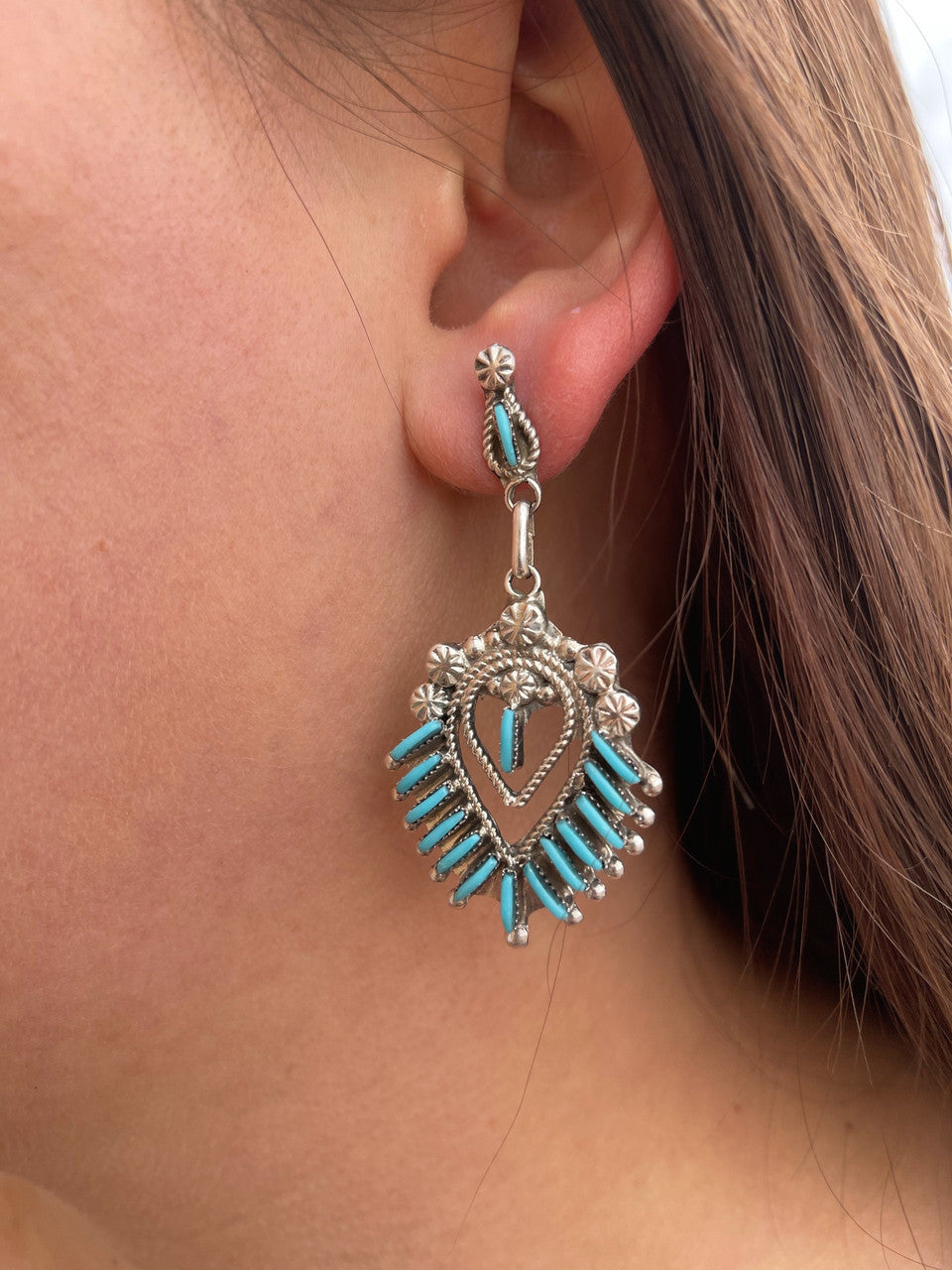 ZUNI FAN CHANDELIER EARRING