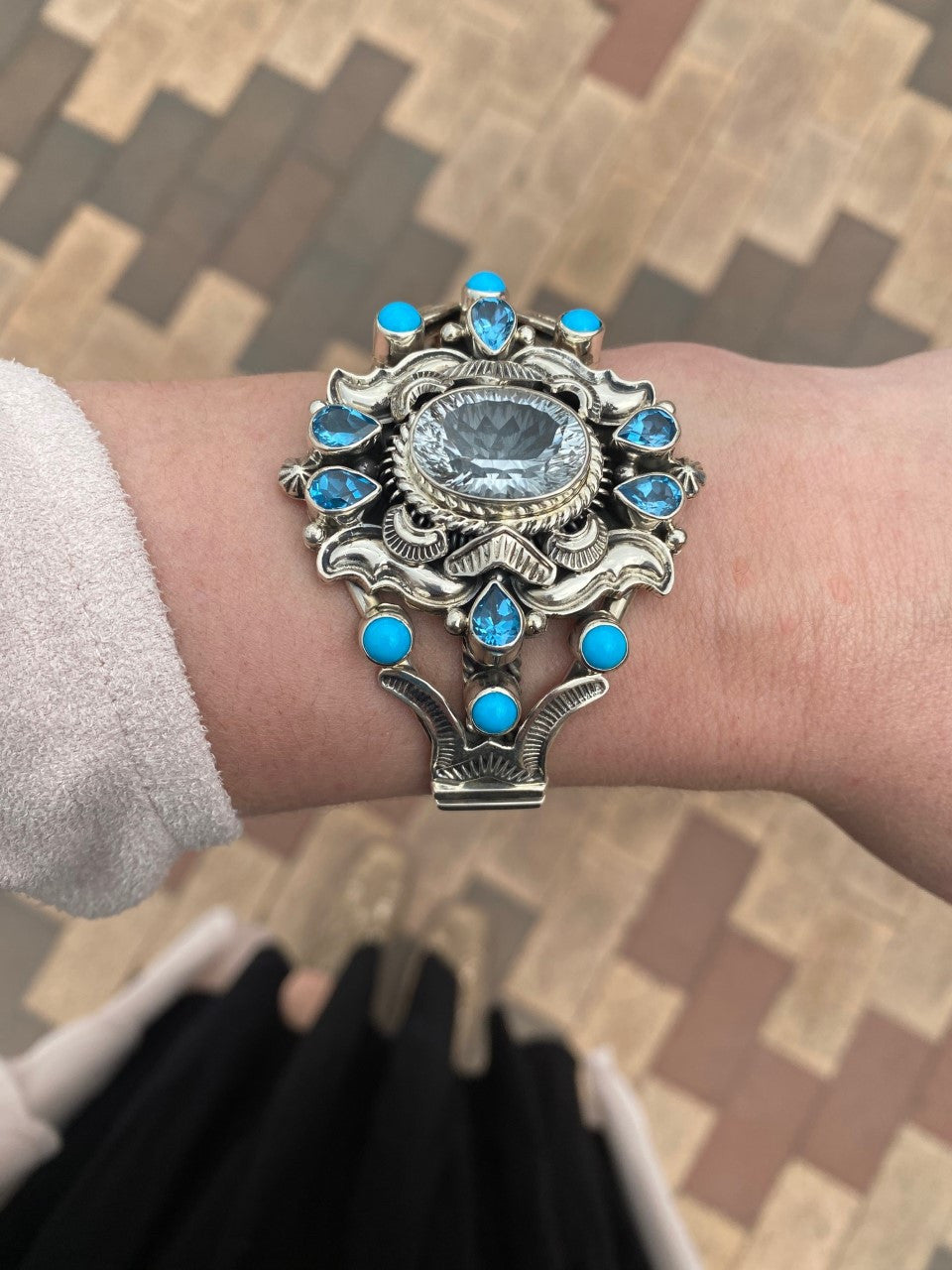 Dreamy, Emerson Delgarito Cuff