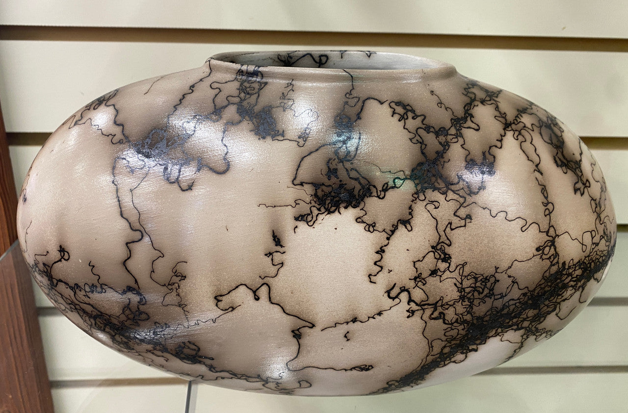 Oval Design Horse Hair Pottery