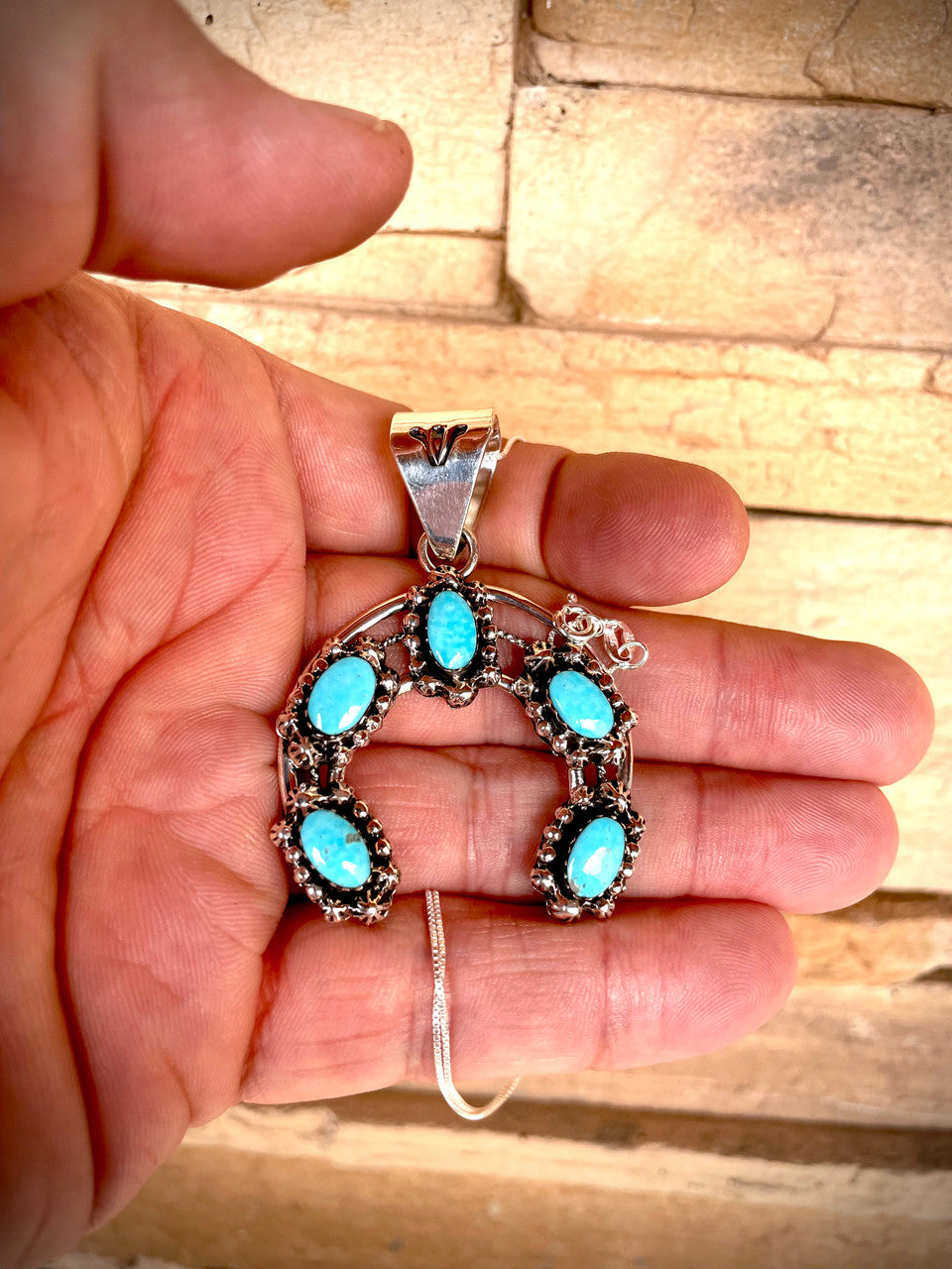 Dazzlin' Turquoise Naja Pendant